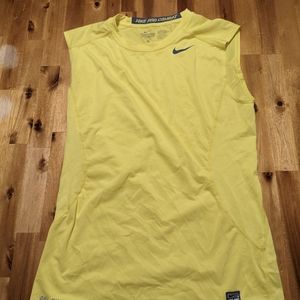 Nike Men's Dri Fit Pro Combat Sleeveless Shirt Size Small Excellent Used Cond.